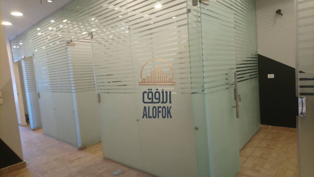 مكتب للايجار بالتجمع تشطيب سوبر لوكس 0