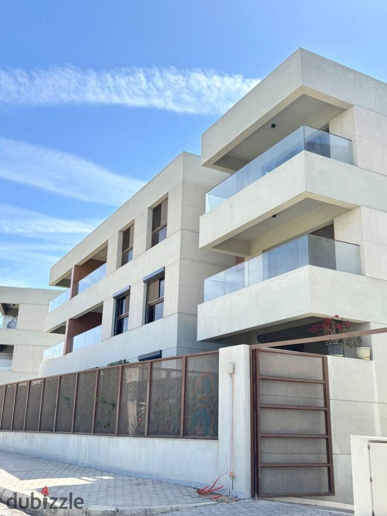 بنتهاوس 259م فيو بانوراما مفتوح ,ميني كومباوند في حي النادي بالشروق1 في ميراكي ريزيدنس 0