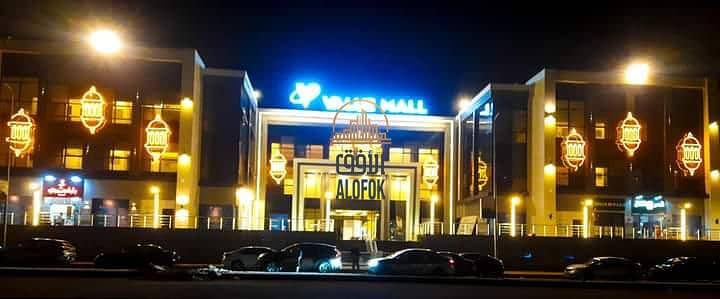 محل تجاري للايجار بقلب مدينة الشروق بمول فاليو بجوار دار مصر 0