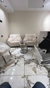 عيادة للايجار 92م تشطيب سوبر لوكس بالتكييفات زايد بلازا موا امام ذا جيت الشيخ زايد 65,000 ج.م