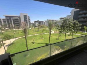 للبيع بمدينتي شقه 178 متر بال B15 موقع متميز خطوات من كل الخدمات دور اول علوي فيو وايد جاردن بحري تشطيب الترا سوبر لوكس اول سكن 3 غرف نوم منها غرفه ماستر 3 حمامات ريسبشن مطبخ خالصه جميع الاقساط 11,200,000 ج.م