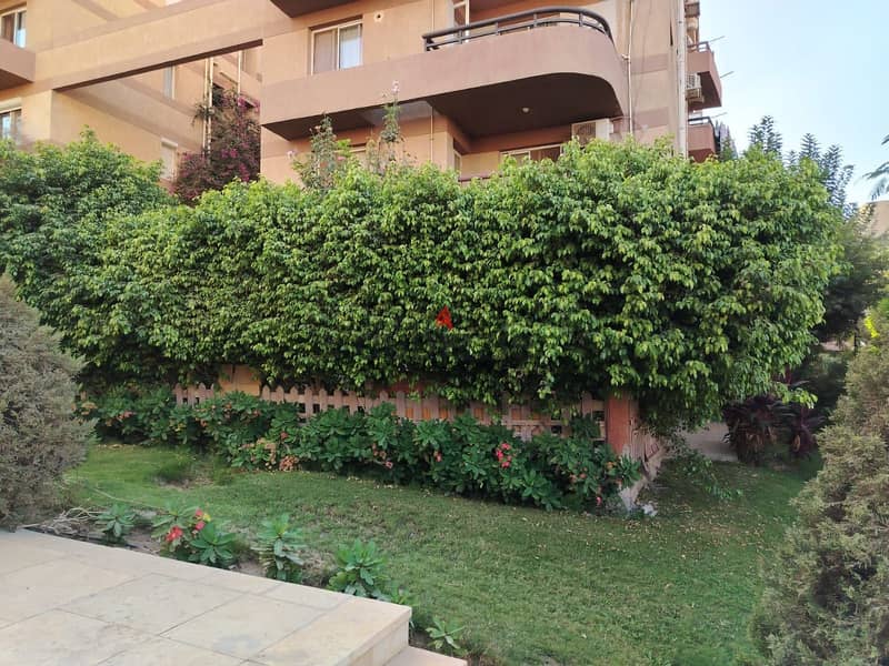 ارخص شقه ارضى بحديقه2نوم و2حمام البيع وللاستثمار فى الرحاب شقه 120م بحديقه 60م تشطيب خاص مرحله رابعه شقه كفيلا مصغرة  للجادين 0