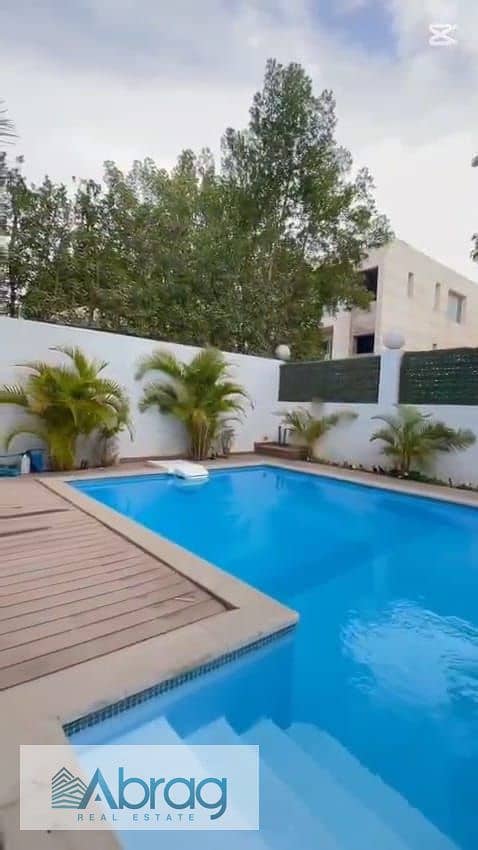 فيلا مستقلة فاخرة متشطبة للبيع في كمبوند كليوباترا سكوير 0