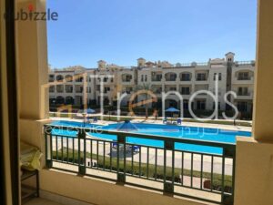 4,800,000 ج.م شالية 115 متر للبيع يطل مباشره على حمام السباحه فى بالم بيتش لاسيرينا العين السخنة استلام فوري تشطيب سوبر لوكس مفروش بالكامل