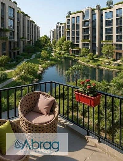 شقة بموقع مميز للبيع في كمبوند ايفوار - تقسيط حتى 14 سنة 0