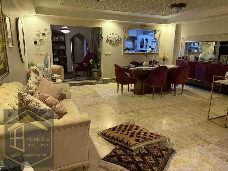 فرصة لن تتكرر في الرحاب2    للبيع شقة 214+53م جاردن 0