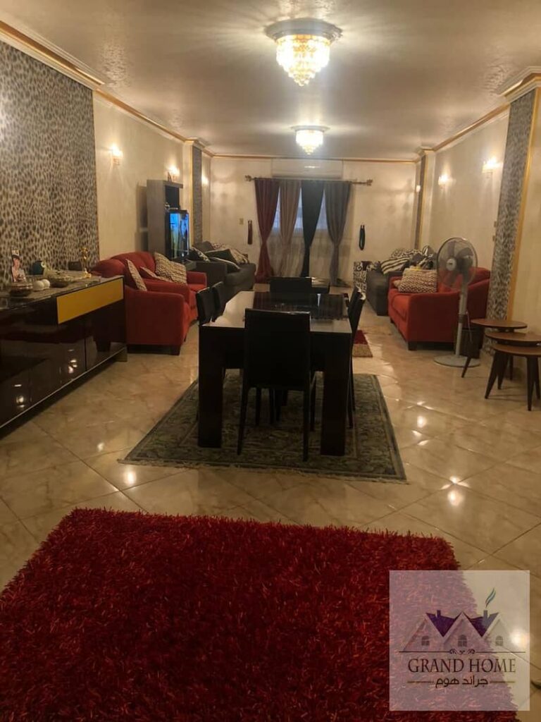 فرصه بسعر الطوب الاحمر شقه 210 م واجهه بحري غربي فيو مفتوح كامله عدادات 0