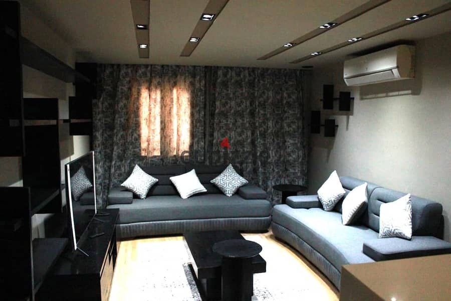 شقة 187 م في كمبوند سما علي دائري المعادي في القطامية 0