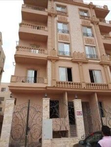 دوبلكس 220م + 85 م جاردن في التجمع الخامس المستثمرين الجنوبية خلف مول افينيو القاهرة الجديدة 5,500,000 ج.م