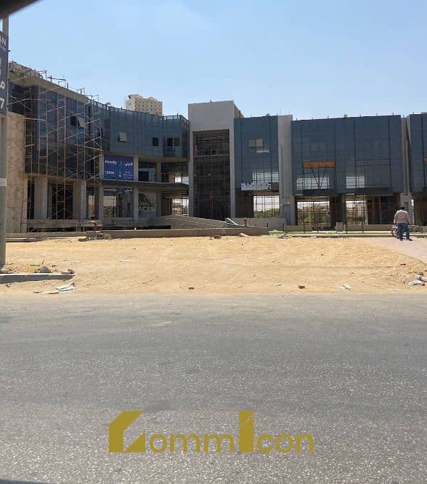 مكتب للإيجار في مول Side Walk  – التسعين الجنوبي Office For Rent 0
