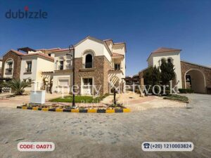 تاون هاوس نصف تشطيب للبيع – ديفينا جاردنز، الشروق ، موقع مميز ، جاهزة للاستلام الفوري 13,500,000 ج.م