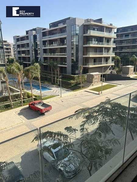 شقه للبيع في الباتيو اوروالتجمع الخامس فيو حمام سباحه باقل سعراستلام فوري 0