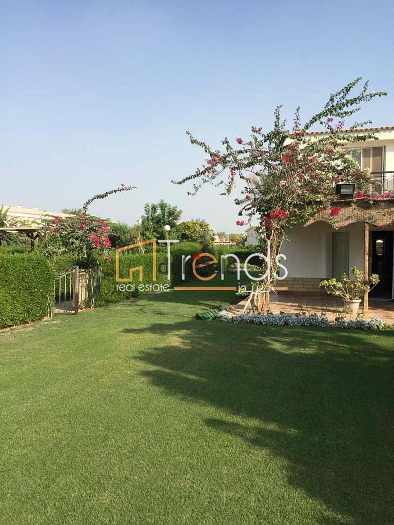 توين فيلا 185 متر للبيع فى جاز ليتل فينس العين السخنة بها حديقة  خاصة بمساحه 400 متر مفروشة  بالكامل كورنر 0