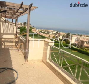 شالية 140 متر صف ثالث مفروش بالكامل في لافيستا 2 العين السخنة يطل على البحر جاهز للاستلام وبسعر مميز جداً 9,000,000 ج.م