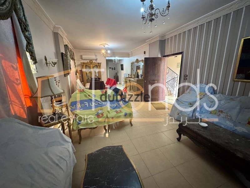 شقة دور أرضي 200 متر متشطبة للبيع في جنوب الاكاديميه (ز) - القاهرة الجديدة ! 0