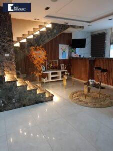 فيلا للبيع مستقلة مفروشة في باديا بالم هيلز 6 أكتوبر 17,000,000 ج.م