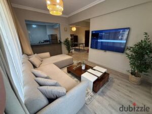 شقه للايجارمفروش في فيلات البنفسج ١١التجمع الأول 47,000 ج.م