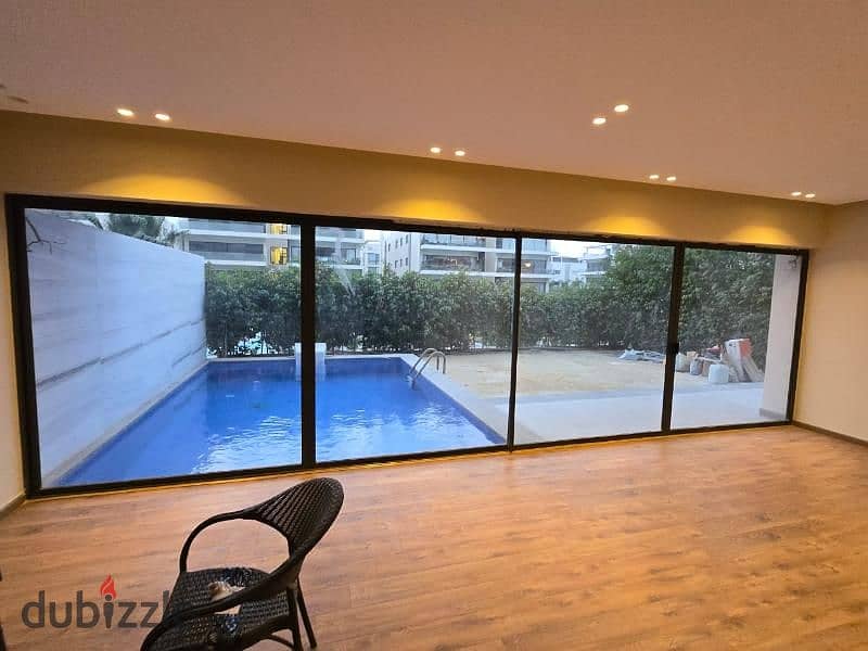 ارضي بجاردن بتشطيب خاص وحمام سباحه بسعر مميز جدا 0