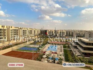 شقة كاملة التشطيب للبيع في مون ريزيدنس – المراسم، المساحة المبنية: 138 م² + 71 م² روف، الاستلام: فوري. 11,600,000 ج.م