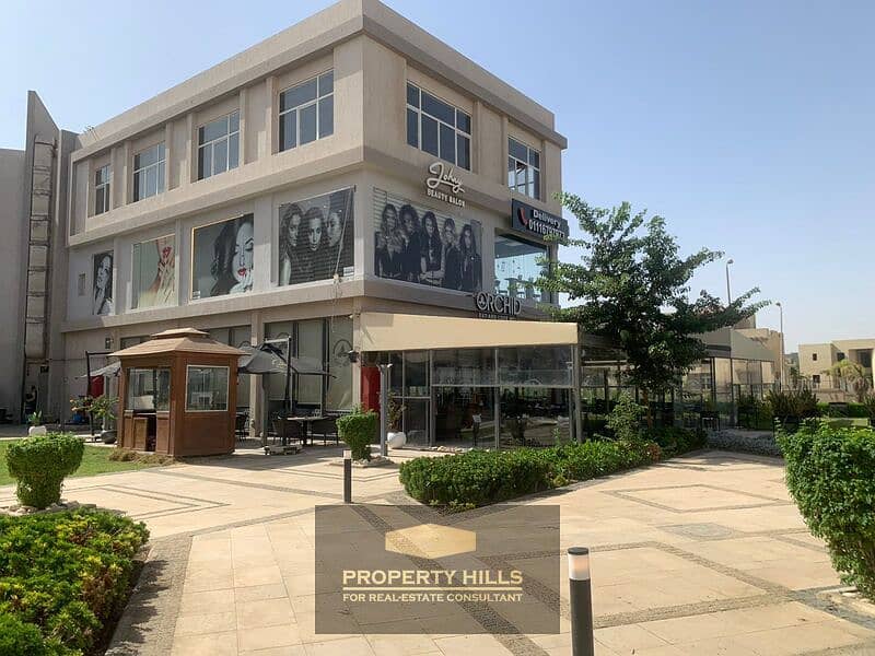 اخر محل دور ارضي للبييع بقلب الشيخ زايد شارع النزهه بالتقسيط خلف هايبر وان 0