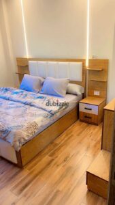 للايجار بمدينتى بجوار الخدمات 135م تشطيبات خاصة مكيفة بالكامل بسعر لقطة راسلنا 35,000 ج.م