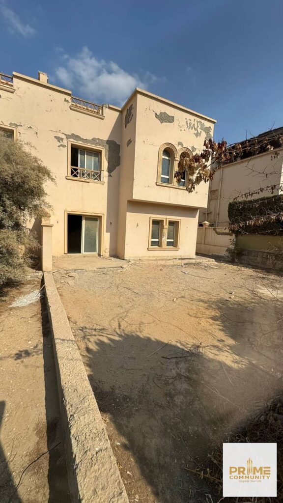 2 توين هاوس متلاصقين بنفس المبني للبيع بموقع رائع وأقل سعر بدون تشطيب بكمبوند جرينز الشيخ زايد Twin house for sale in greens Zayed city 0