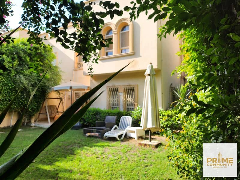 توين هاوس متشطب 303 متر للبيع بموقع مميز بكمبوند جرينز بالشيخ زايد twin house for sale in Greens Zayed city 0