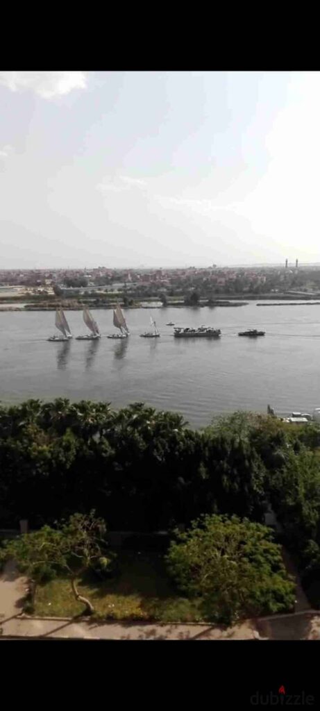 للايجار اليومي والشهري شقة مفروشة على النيل كورنيش المعادي طره 0