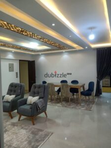 1,700 ج.م شقة مفروشة فندقيه فرش فاخر مكيفه بالكامل للايجار اليومى والشهرى للعائلات موقع متميز بجوار سيتى ستارز واى فاى مجانى يوجد جميع الاجهزة والكماليات