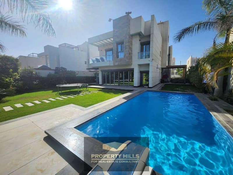 استلم فورا فيلا 556 متر بانوراما فيو مع حمام سباحة خاص في الشيخ زايد بجوار هايبر وان و جامعة القاهرة 0