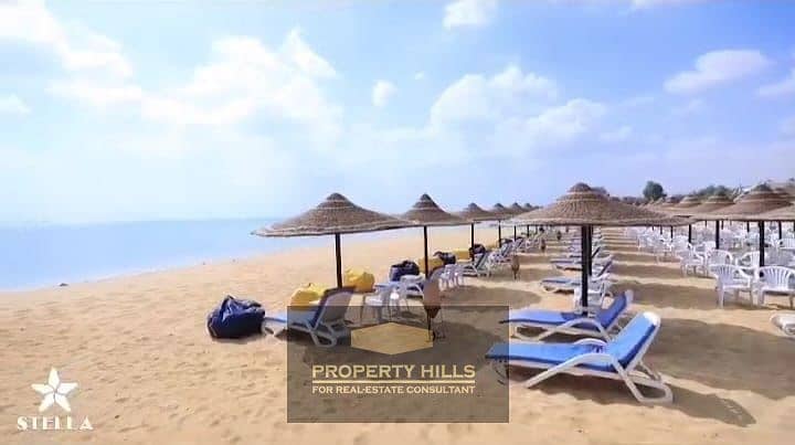 شاليه لقطه استلام فوري علي البحر بالعين السخنه بجانب لافيستا 0