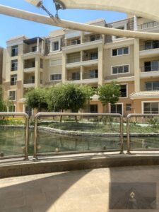 6,500,000 ج.م شقة للبيع 112م بالتقسيط علي طريق السويس سور فسور بمدينتي