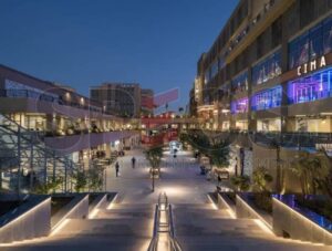 مكتب مميز للايجار في اركان بلازا – علي المحور المركزى مباشرا 370 متر كامل التشطيب – Office For Rent In Arkan plaza 555,000 ج.م