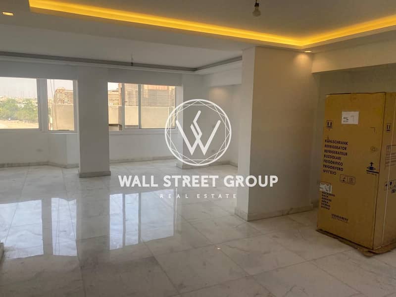 دوبلكس تحفه للبيع 300م سوبر لوكس بموقع متميز في دجلة المعادي 0