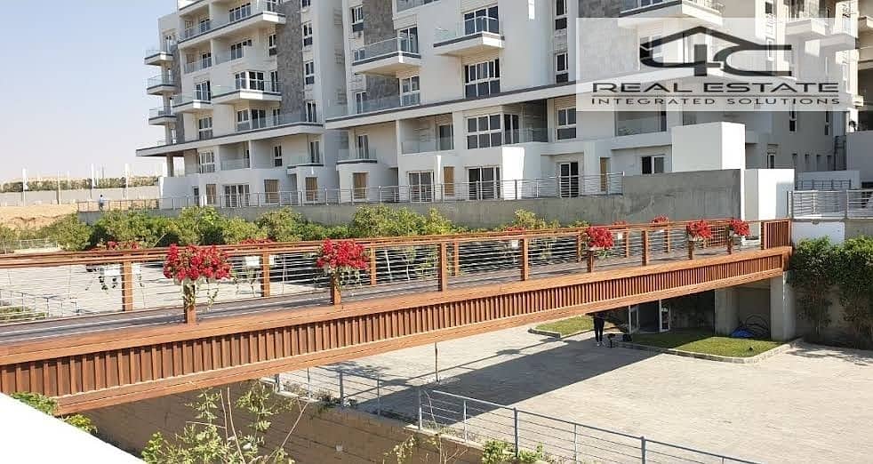 للبيع باقل سعر شقة غرفتين نوم استلام فوري80% تشطيب في اميز مرحلة و اقل سعر متاح في ماونتن فيو اي سيتي التجمع الخامس mountain view i-city new cairo 0