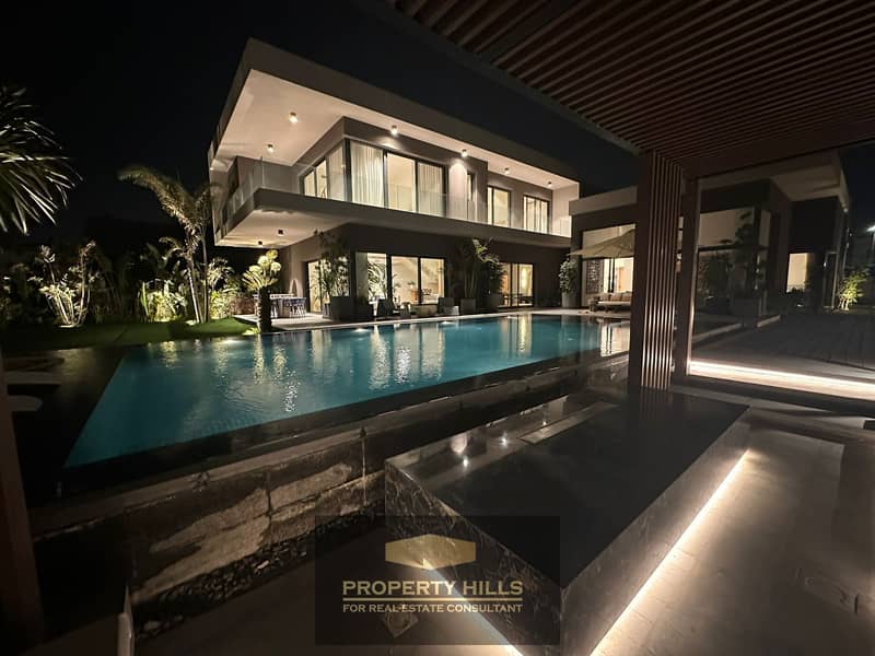 استلم فيلا 1260 متر 3 ادوار بانوراما فيو علي لاندسكيب بجوار الخمائل و هايبر وان و جامعة القاهرة 0