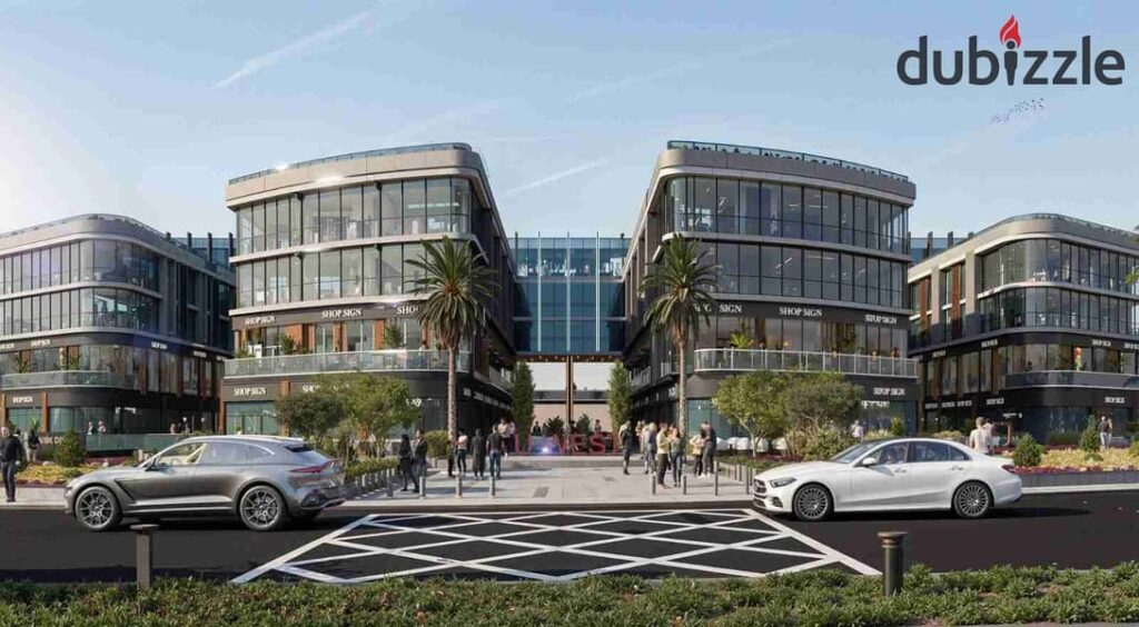 محل للبيع في العبور الجديده على ٥ سنين في أول ميجا مول تجاري 0