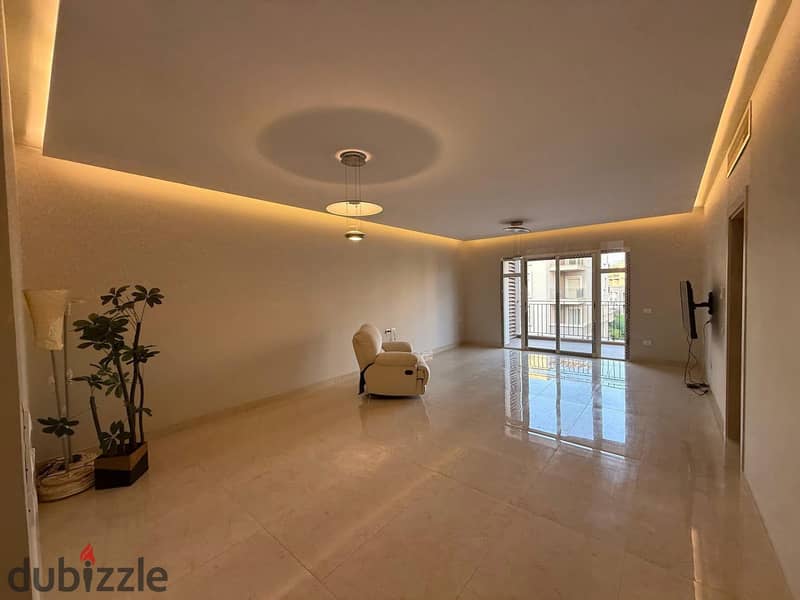 شقه استلام فورى متشطبه فى اكتوبر بلازا من سوديك 0