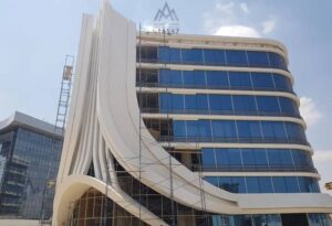 مكتب إداري 141 متر للبيع في كايرو كابيتال سنتر التجمع الخامس 25,000,000 ج.م