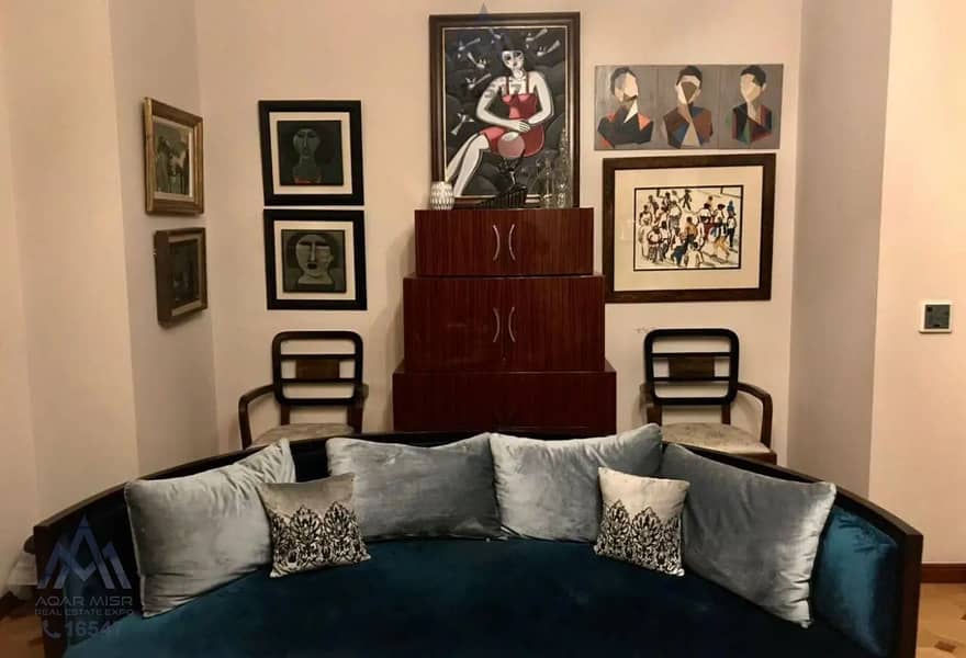 فيلا ستاند ألون فاخرة للبيع في رويال سيتي الشيخ زايد 0