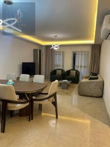 شقة مفروشه للايجار في كمبوند زد ويست الشيخ زايد 75,000 ج.م