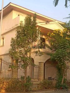 أقل سعر فيلا مستقله ريسيل لسرعة البيع جاهزه للأستلام و المعاينه في أرقى كمبوند و أميز موقع في التجمع الخامس , كمبوند مكسيم 19,000,000 ج.م