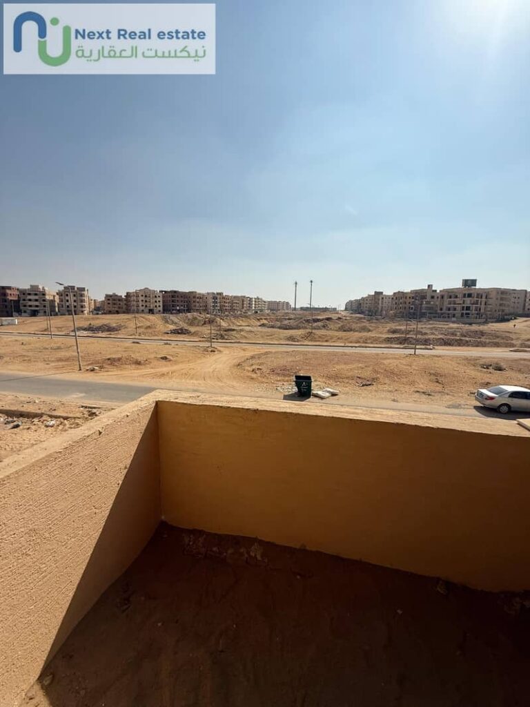 شقه للبيع في الحي المتميز 0