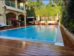 فيلا مساحتها 461 متر بالشروق , متشطبة بالكامل معاها جاكوزي والومتال , من المالك دايرييكت بدون وسيط , مع فيو علىحديقة مركزية رئيسية بمساحة 30 فدانً 13,000,000 ج.م