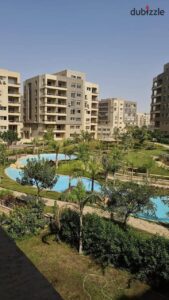 5,500,000 ج.م اقل سعرمن سعر الماركت ف كمباوند ذا اسكوير صبور شقه للبيع 136 متر فيو لاند اسكيب