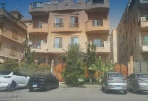 شقة أرضي بحديقة خاصة للبيع في البنفسج 7 فيلات القاهرة الجديدة 6,650,000 ج.م