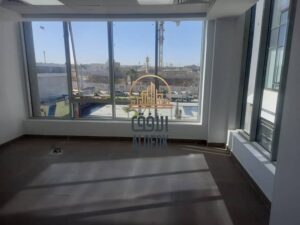 عيادة اسنان للايجار بالتجهيزات فى اجورا مول موقع مميز جدا 55,000 ج.م