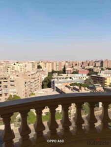 شقه قانون جديد في المعادي قريبه من المترو والكورنيش وميدان الاتحاد الدور ال11 مكونه من 3غرف ريسبشن 2حمام مطبخ غاز طبيعي 15,000 ج.م