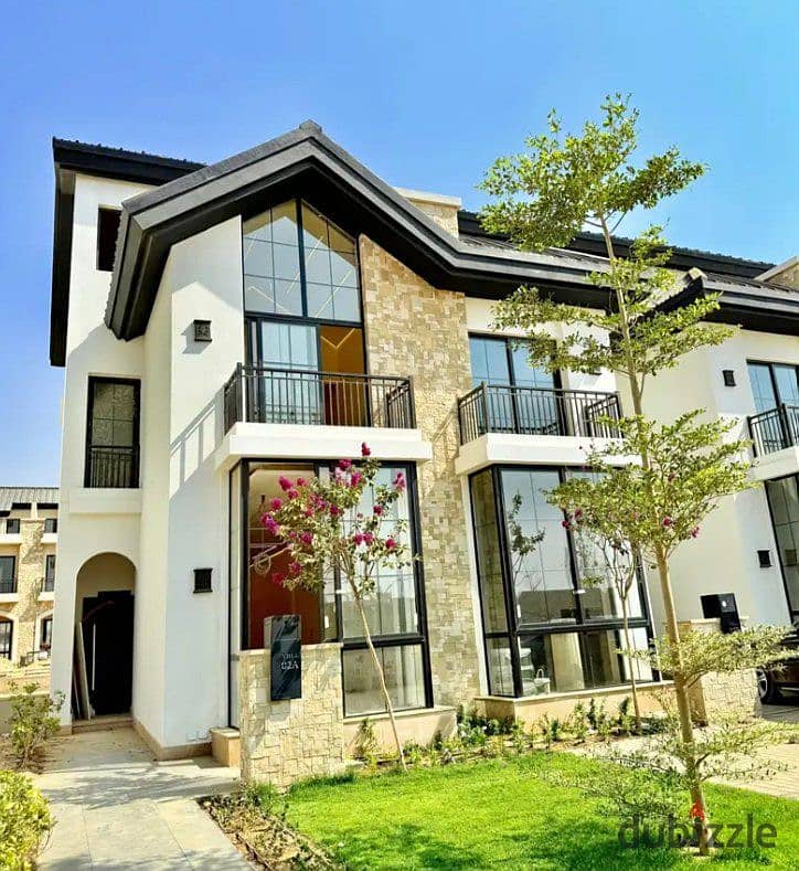 فيلا متشطبة بالكامل بالتكييفات والمطبخ , جاهزة على امعاينة الفورية  للبيع بالسعر القديم بدون زيادة 0