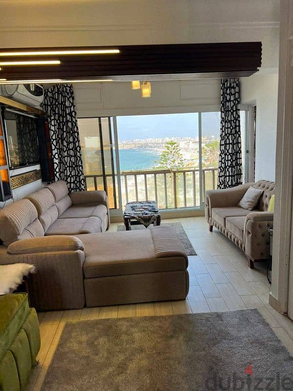 شاليه علي البحر مكيف بالمعموره الشاطي 0